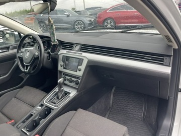 Volkswagen Passat B8 Variant 2.0 TDI 150KM 2015 Volkswagen Passat Automat Podgrzewanie Klimatronik, zdjęcie 8