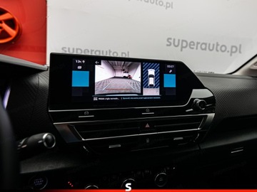 Citroen C4 III SUV 1.2 PureTech 130KM 2022 Od ręki - Citroen C4 1.2 PureTech Shine S&amp;S EAT8 Crossover 130KM 2022, zdjęcie 17