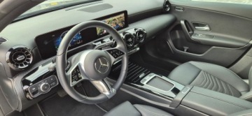 Mercedes Klasa A W177/V177 2023 MERCEDES-BENZ A180d! Stan idealny!, zdjęcie 19