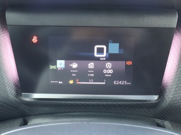 Citroen C4 III SUV 1.2 PureTech 130KM 2021 Citroen C4 1.2 PureTech, Salon Polska, Serwis ASO, zdjęcie 10