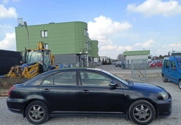 Toyota Avensis II Sedan 2.0 D-4D 126KM 2008 Toyota Avensis Toyota Avensis 2.0 Diesel 126KM, zdjęcie 4