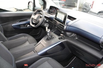 Peugeot Rifter Standard 1.5 BlueHDI 102KM 2019 Peugeot Rifter panoramiczny dach full full opcja oplacony 1.5 Diesel 102KM, zdjęcie 3