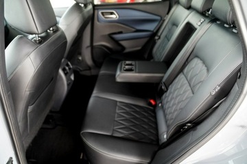 Nissan Qashqai III Crossover 1.3 DIG-T MHEV 158KM 2023 Nissan Qashqai TEKNA+ SKÓRA nawi 4 KAMERY line, zdjęcie 19