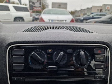 Volkswagen up! Hatchback 5d 1.0 BlueMotion Technology 60KM 2011 Volkswagen Up! 1.0 Benzyna 60 KM, Klimatyzacja,, zdjęcie 10