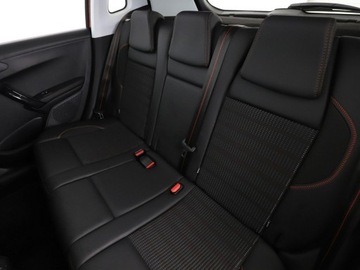 Peugeot 2008 I SUV Facelifting 1.2 PureTech 110KM 2016 Peugeot 2008 lift klima auto navi panorama, zdjęcie 16