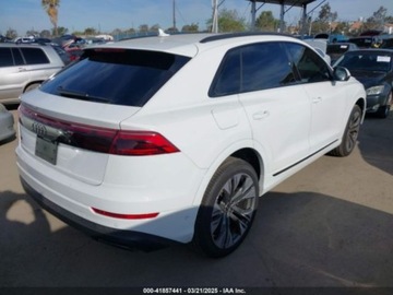 Audi Q8 2024 Audi Q8 Premium Plus 55 Tfsi Quattro 2024 3.0l 3.0 Benzyna 335KM, zdjęcie 5