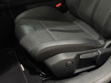 Peugeot 508 II SW 1.5 BlueHDi 130KM 2021 Peugeot 508 Allure Pack / Blind spot / Asystent pa, zdjęcie 9