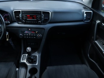 Kia Sportage III SUV Facelifting 1.7 CRDi 115KM 2016 Kia Sportage 1.7 CRDi, Salon Polska, zdjęcie 7