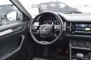 Skoda Kodiaq I SUV Facelifting 2.0 TDI SCR 200KM 2023 Skoda Kodiaq SalonPL 2.0TDI 200KM 4x4 Style DSG KameraNAVIMATRIX VAT23 ASO, zdjęcie 9
