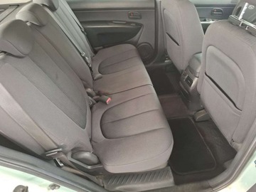 Kia Carens III 2.0 i 16V 144KM 2007 Kia Carens Piekna klimatyzacja bez rdzy 2.0 Benzyna 145KM, zdjęcie 25