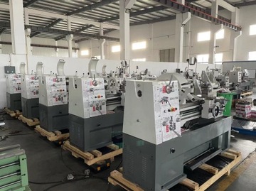 Станок токарный универсальный 410х1000 СМ6241