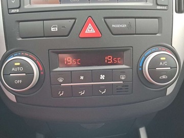 Kia Ceed I Hatchback 5d Facelifting 1.4 DOHC CVVT 90KM 2012 Kia Ceed Kia Ceed 1.4 CVVT 1.4 Benzyna 90KM, zdjęcie 22