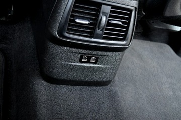 BMW Seria 2 F22-F23-F45-F46 Active Tourer Facelifting 218d 150KM 2020 BMW 218 . 2.0 150KM Gran Tourer Climatronic Led, zdjęcie 16