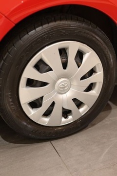 Toyota Yaris III Hatchback 5d Facelifting 1.0 VVT-i 69KM 2015 Toyota Yaris 1.0 Active EU6 Benzyna 69KM, zdjęcie 17