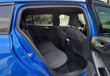 Ford Focus III Kombi Facelifting 1.5 EcoBoost 150KM 2018 Ford Focus SW Ford Focus SW 1.5 EcoBoost ST-Line ASS 1.5 Benzyna 150KM, zdjęcie 15