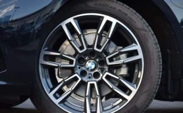 BMW Seria 5 G90-91 2023 BMW Seria 5 BMW 520d SedanPakiet sportowy MKamery 360Dostepne w BMW TEAM, zdjęcie 8