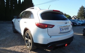 Infiniti QX70 2016