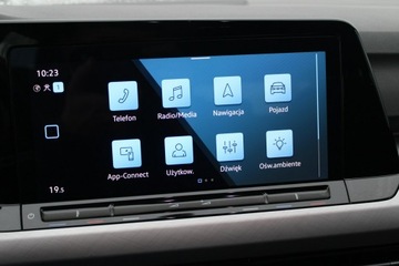 Volkswagen Golf VIII Variant 2.0 TDI 115KM 2023 Volkswagen Golf LIFE Asystent Salon PL, zdjęcie 28