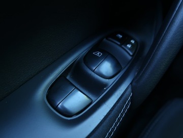 Nissan Qashqai II Crossover 1.2 DIG-T 115KM 2016 Nissan Qashqai 1.2 DIG-T, Salon Polska, Klima, zdjęcie 19