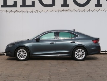 Skoda Octavia III Liftback Facelifting 1.5 TSI ACT 150KM 2020 Skoda Octavia 1.5 TSI, Salon Polska, Serwis ASO, zdjęcie 2