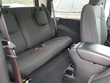 Jeep Wrangler IV 2022 Jeep Wrangler 2022, 3,6L, 4x4, SPORT 3.6 Benzyna 285KM, zdjęcie 7