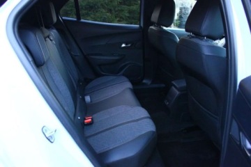 Peugeot 2008 II SUV 1.5 BlueHDi 130KM 2023 Peugeot 2008 1.5 HDI 130KM LIFT AUTOMAT ALLURE I Wlasciciel ASO Bezwypadko, zdjęcie 34