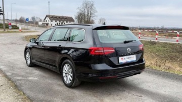 Volkswagen Passat B8 Variant 2.0 TDI BlueMotion SCR 150KM 2016 Volkswagen Passat Raty 2.0 tdi 150KM Bez adblue DSG 115tys km Duza Navi Ka, zdjęcie 24