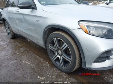 Mercedes GLC C253 2018 Mercedes-Benz GLC 2018 3.0L Biturbo Enhanced V6 4MATIC 3.0 Benzyna 362KM, zdjęcie 10