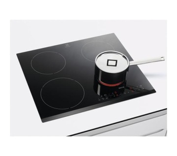 ЧЕРНАЯ ИНДУКЦИОННАЯ ПЛИТА ELECTROLUX LIR60433B 4 ПОЛЮСА 7,2 кВт