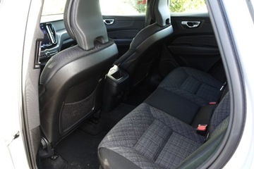 Volvo XC60 II 2023 Volvo XC 60 czujniki, kamera, tempomat, klimatyzacja 2strefowa, CarPlayAA,, zdjęcie 6