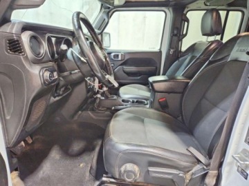 Jeep Gladiator 2023 Jeep Gladiator Sport 2023 3.6 Benzyna 285KM, zdjęcie 6