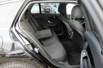 Mercedes Klasa C W205 2019 Mercedes C 200 Exclusive FV23% 160KM ASO Navi LED, zdjęcie 12