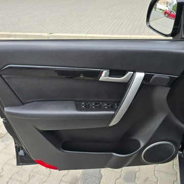 Chevrolet Captiva II SUV 2.2D 163KM 2012 Chevrolet Captiva 2.2 Diesel 163KM 2WD LT+, zdjęcie 19