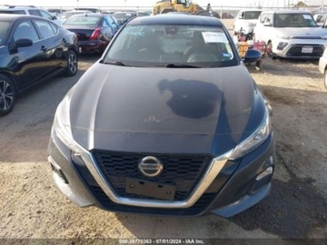 Nissan Altima V 2022 Nissan Altima 2022 Nissan Altima 2.5 SV Sedan 2.5 Benzyna 188KM, zdjęcie 1