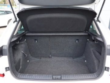 Skoda Kamiq Crossover 1.0 TSI 110KM 2022 Skoda Kamiq 1.0 TSI, Salon Polska, Automat, zdjęcie 12