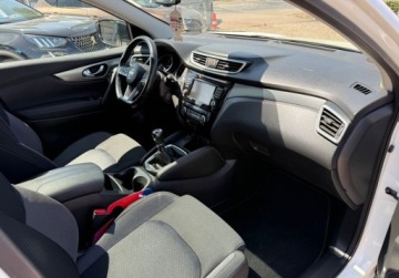 Nissan Qashqai II 2019 Nissan Qashqai 1.3i 160Ps Panorama dach NAVI 87.000 km 1.3 Benzyna 158KM, zdjęcie 4
