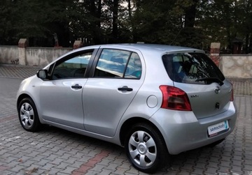 Toyota Yaris II Hatchback 5d 1.3 i VVT-i 86KM 2009 Toyota Yaris 1,3 Benzyna Klima 5 Drzwi Po oplatach z Niemiec, zdjęcie 5