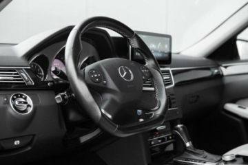 Mercedes Klasa E W212 Kombi 200 CGI BlueEFFICIENCY 184KM 2010 Mercedes-Benz Klasa E 1.8 Benzyna 184KM, zdjęcie 16