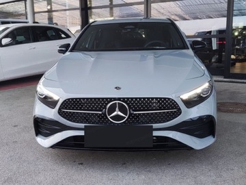 Mercedes Klasa A W177/V177 Hatchback Facelifting 2.0 220 190KM 2025 A Klasa 220 4-Matic AMG Line 2.0 (190KM) 2025, zdjęcie 1