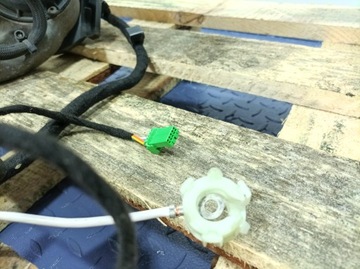 VOLVO S90 II 16- ЭЛЕКТРИЧЕСКИЙ МОДУЛЬ БУКСИРОВОЧНОГО КРЮКА ОРИГИНАЛ 31664223