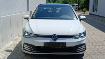 Volkswagen Golf VIII Hatchback 1.5 TSI EVO 150KM 2022 Volkswagen Golf Matrix IQ Light / Virtual / Panora, zdjęcie 4