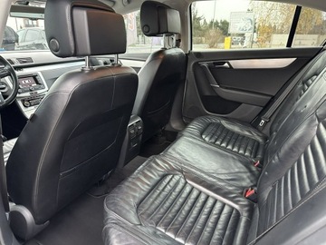 Volkswagen Passat B7 Limousine 2.0 TDI CR DPF BlueMotion 140KM 2012 Volkswagen Passat DSG*Highline, zdjęcie 19