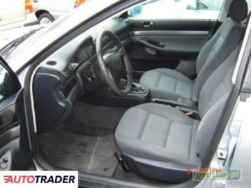 Audi A4 B5 Sedan 1.8 20V 125KM 1998 Audi A4 BEZWYPADKOWY 85 tys km idealny SERWISOWANY, zdjęcie 4