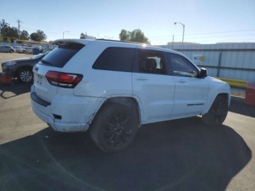 Jeep Grand Cherokee IV 2020 Jeep Grand Cherokee 2020r., Laredo, 3.6L, od ubezpieczalni 3.6 Benzyna, zdjęcie 1