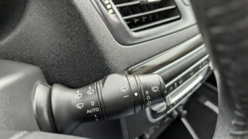 Renault Megane III Coupe 1.6 16v 110KM 2009 Renault Megane Coupe 1.6i 110PS OPŁACONY Klima, zdjęcie 28