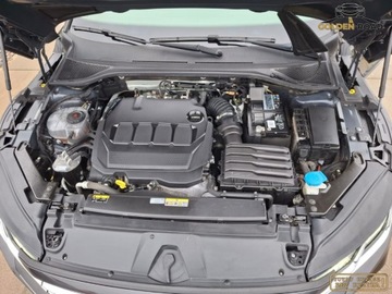 Volkswagen Arteon Fastback Facelifting 2.0 TDI SCR 150KM 2021 Volkswagen Arteon 2,0 TDI 150KM R LINE harman navi kamera alcantara oplaco, zdjęcie 30