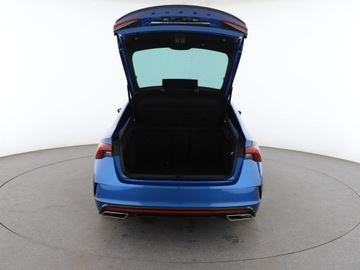 Skoda Octavia IV RS Liftback 2.0 TDI SCR 200KM 2022 Škoda Octavia Skoda Octavia RS 200KM Virtual Navi, zdjęcie 18