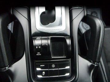 Porsche Cayenne II 2016 Porsche Cayenne 3.0 100%bezwypadkowy Gwarancja12mc, zdjęcie 33