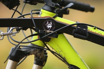 Антенна на оголовье для велосипеда с возможностью собачьего байкджоринга