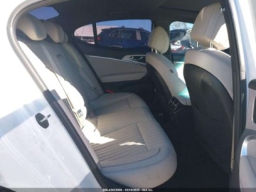  Genesis G70 2.0T 2023 2.0 Benzyna 252KM, zdjęcie 12